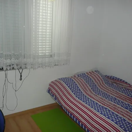 Vinka 3801 Apartman *