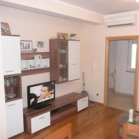 Vinka 3801 Apartman *